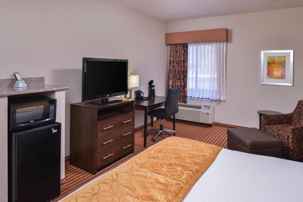 Americas Best Value Inn&Suites Bastrop Extérieur photo