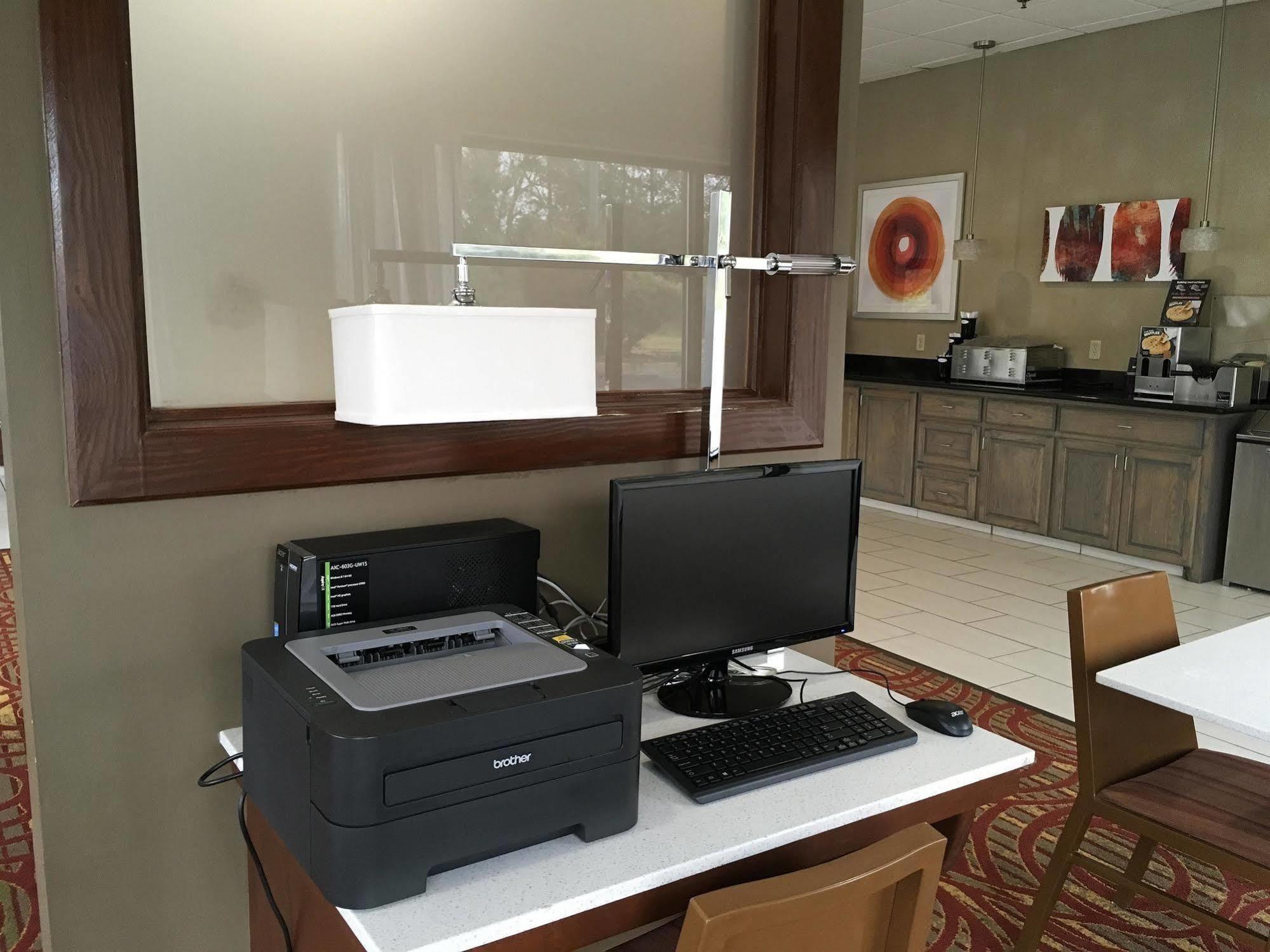 Americas Best Value Inn&Suites Bastrop Extérieur photo