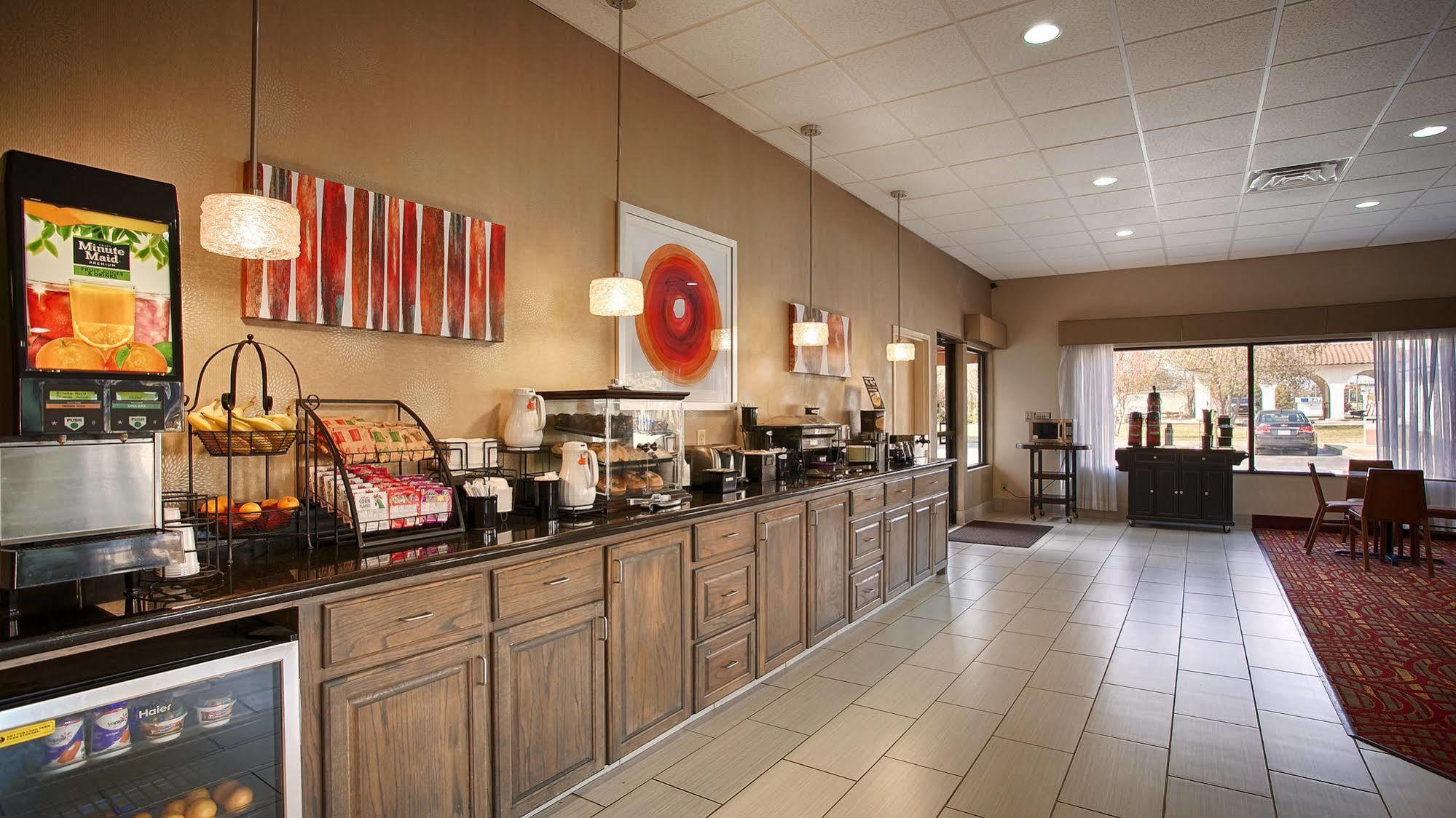 Americas Best Value Inn&Suites Bastrop Restaurant photo