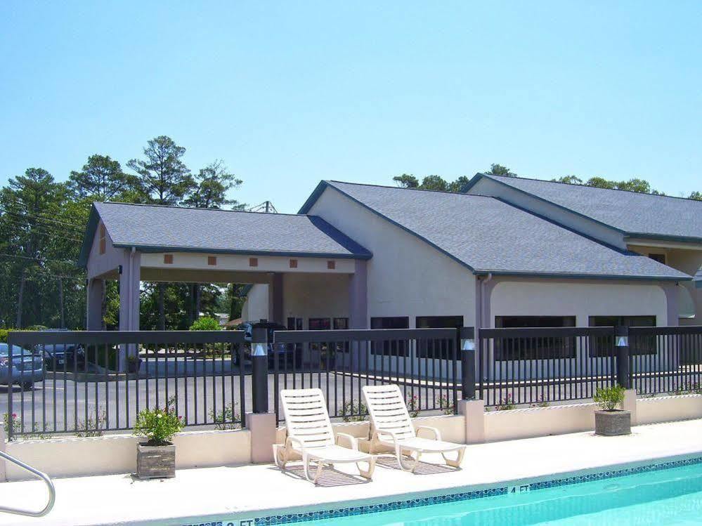 Americas Best Value Inn&Suites Bastrop Extérieur photo