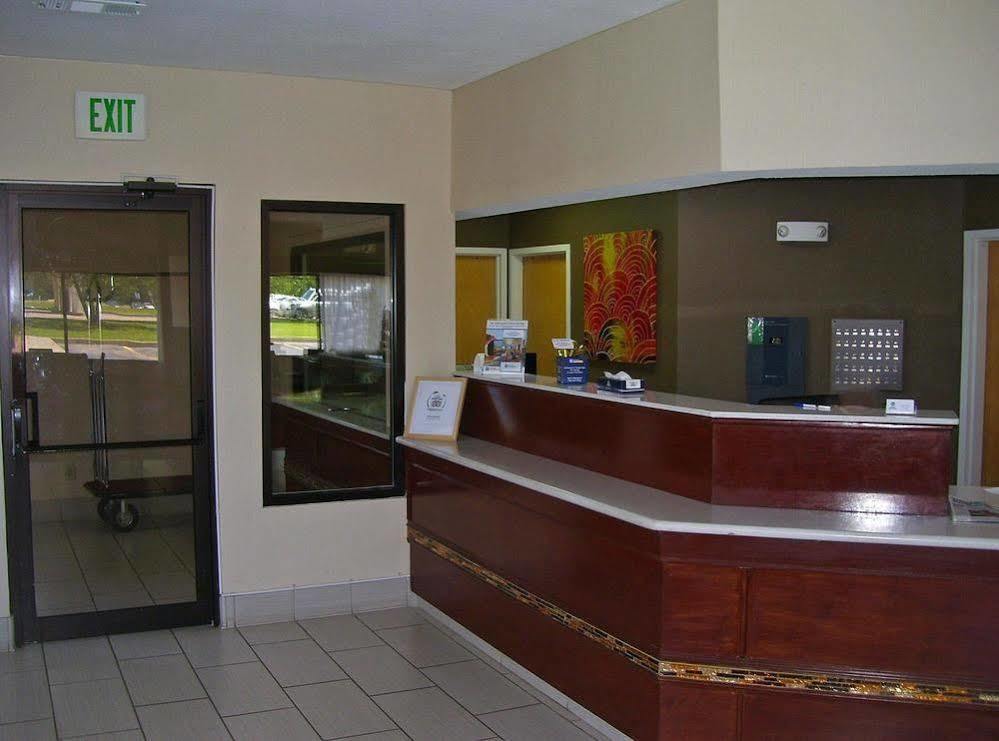 Americas Best Value Inn&Suites Bastrop Extérieur photo